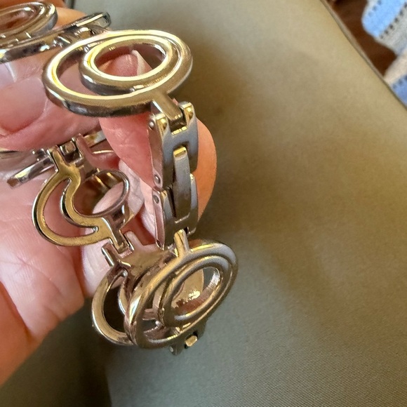 Vintage Croton Silver Tone Oval Link Watch 7 Inch - Picture 2 of 4